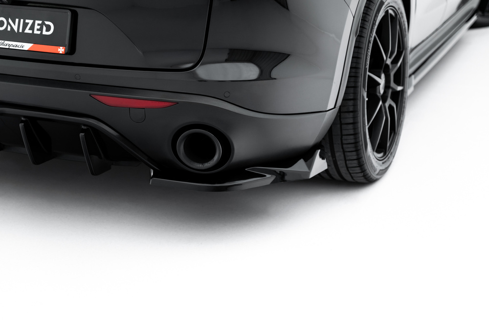 Achterzij Splitters Alfa Romeo Stelvio Mk1 V.2 Maxton Glans Zwart