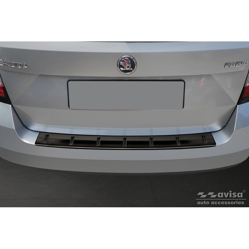 Zwart RVS Achterbumperprotector  Skoda Fabia III Combi 2014-2018 'STRONG EDITION'