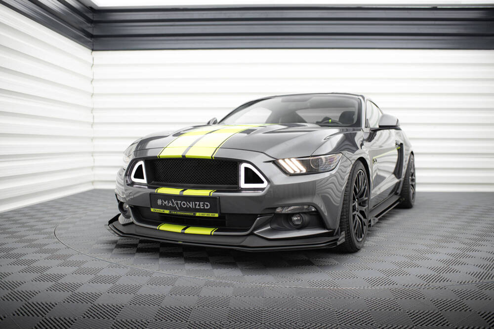 Voorspoiler Ford Mustang GT MK6 Zwart Street Pro + Flaps
