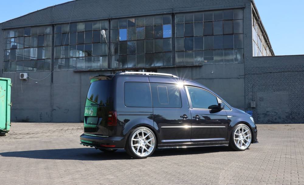 Zijskirts VW Caddy Mk.4 Maxton Glans Zwart