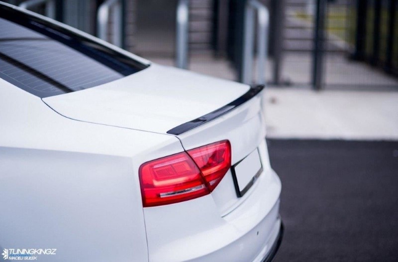 Spoilerkap Audi A8 D4 Glanzend Zwart Maxton