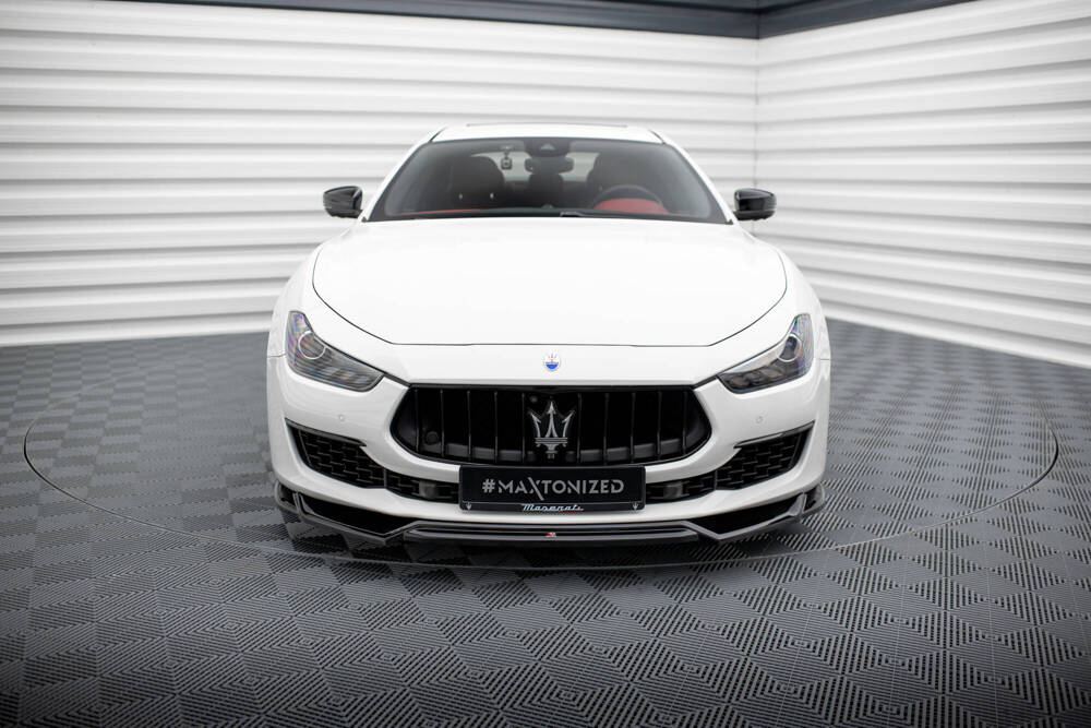 Voorspoiler V.2 Maserati Ghibli Mk3 FL Maxton Glans Zwart