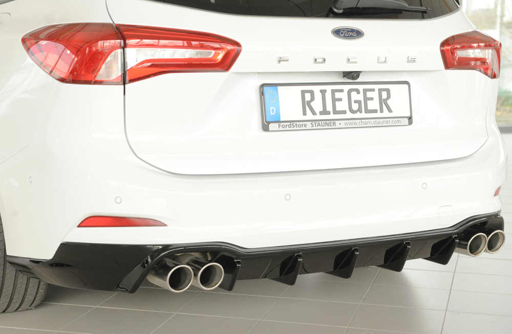 Diffuser Ford Focus Station Glans zwart