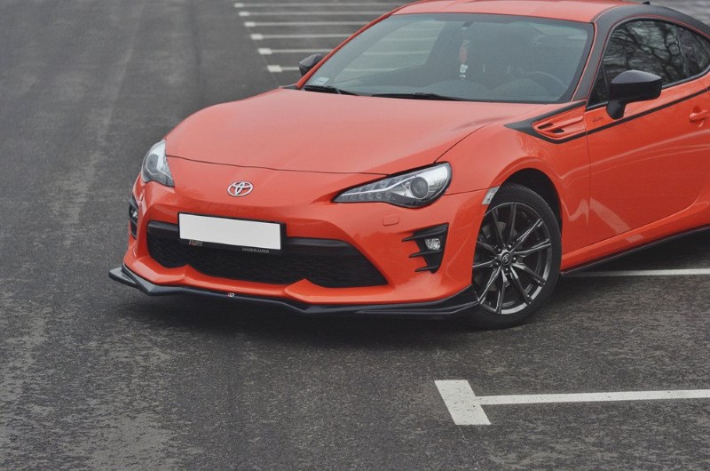 Voorspoiler Toyota GT86 FACELIFT Glans zwart V.2