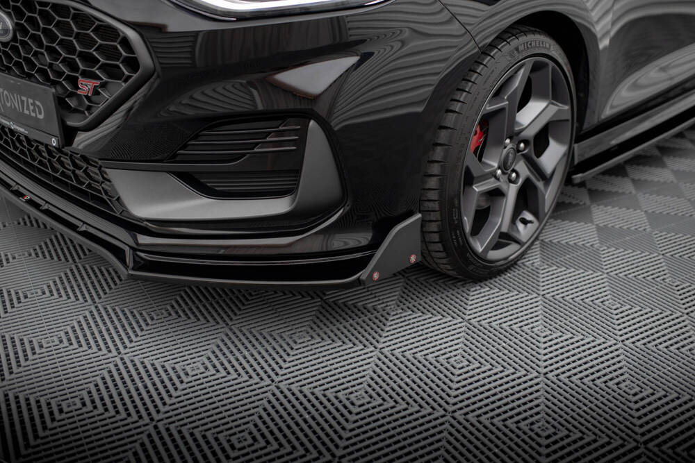 Voorspoiler V.4 met Canards Ford Fiesta ST / ST Line Mk8 FL Maxton Glans Zwart