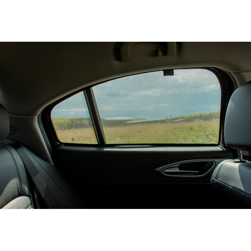 Set Car Shades  Alfa Romeo Giulia Sedan 2016- (4-delig)