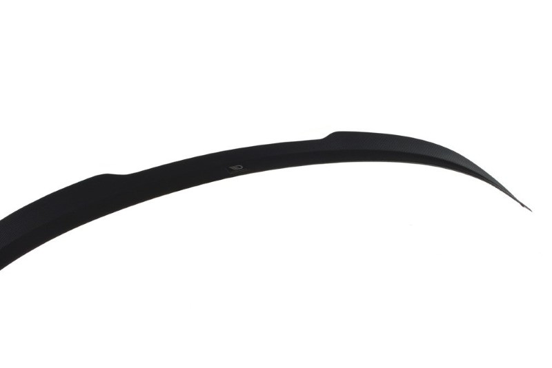 Spoilerkap Ford Focus Mk4 FL Glanzend Zwart Maxton