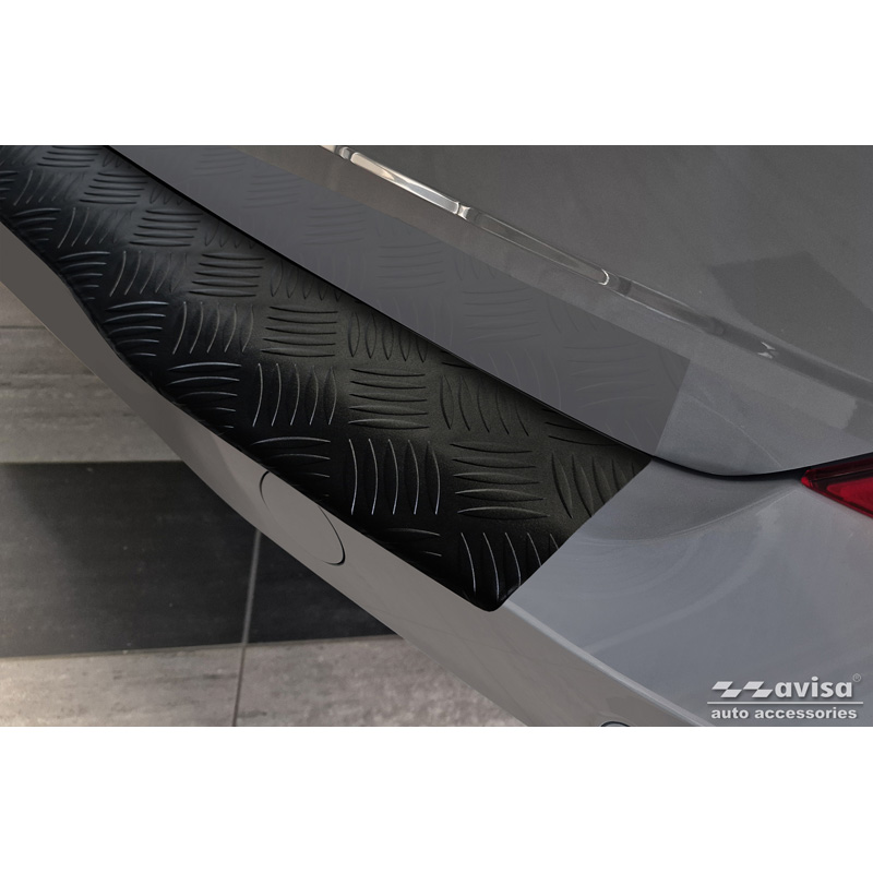 Matzwart Aluminium Achterbumperprotector  Ford Transit Custom & Tourneo Custom (V710) 2023- / Volkswagen Transporter T7 2024- 'Riffled Plate'