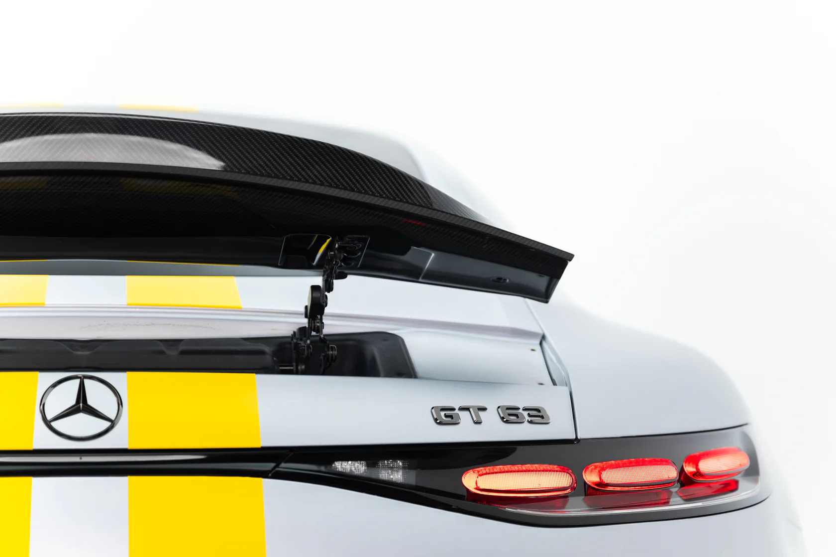 Prepreg Carbon Spoiler V.2 Mercedes-AMG GT 43 / 55 / 63 / 63 S E Performance C192