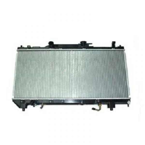 Radiator TOYOTA AVENSIS 97->> 325x660x16 1.6/1.8 81KW