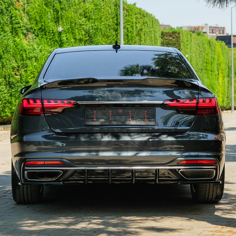 Oneway Complete bodykit  Audi A4 (B9) Sedan Facelift 2019-2024 excl. S4/S-Line - Glanzend zwart