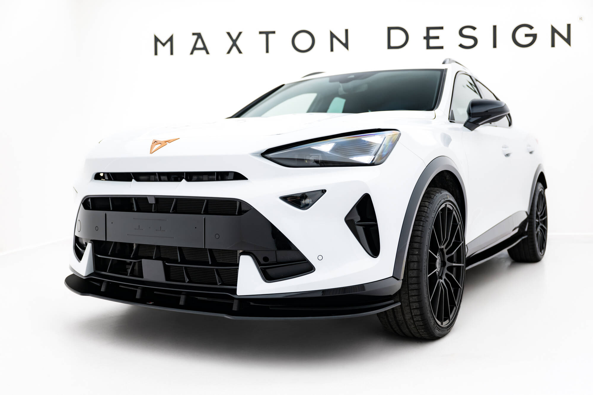 Street Pro Voorspoiler Cupra Formentor MK1 Facelift Maxton Glanzend zwart