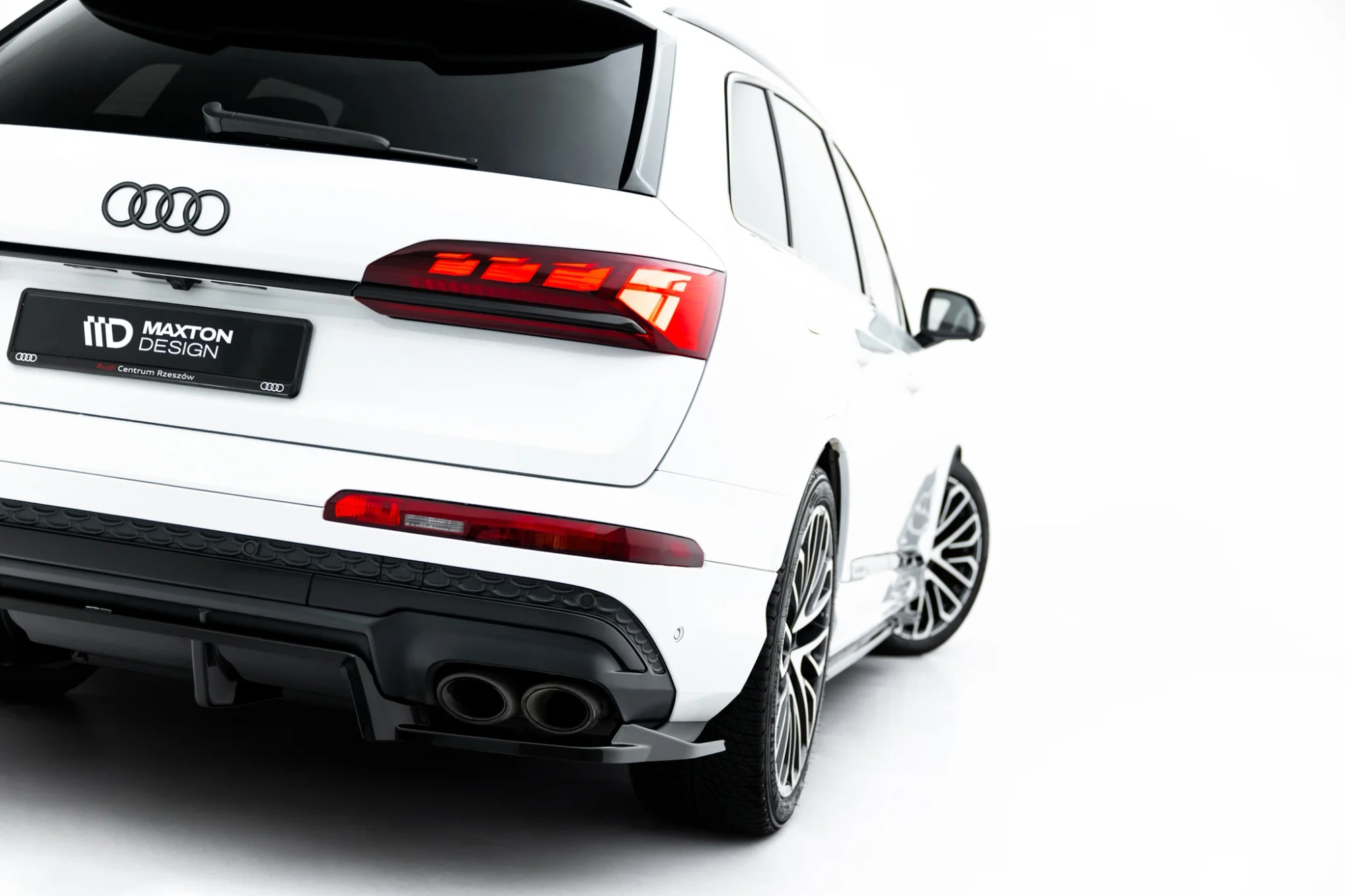 Diffuser Audi SQ7 19-23 Maxton Glanzend Zwart