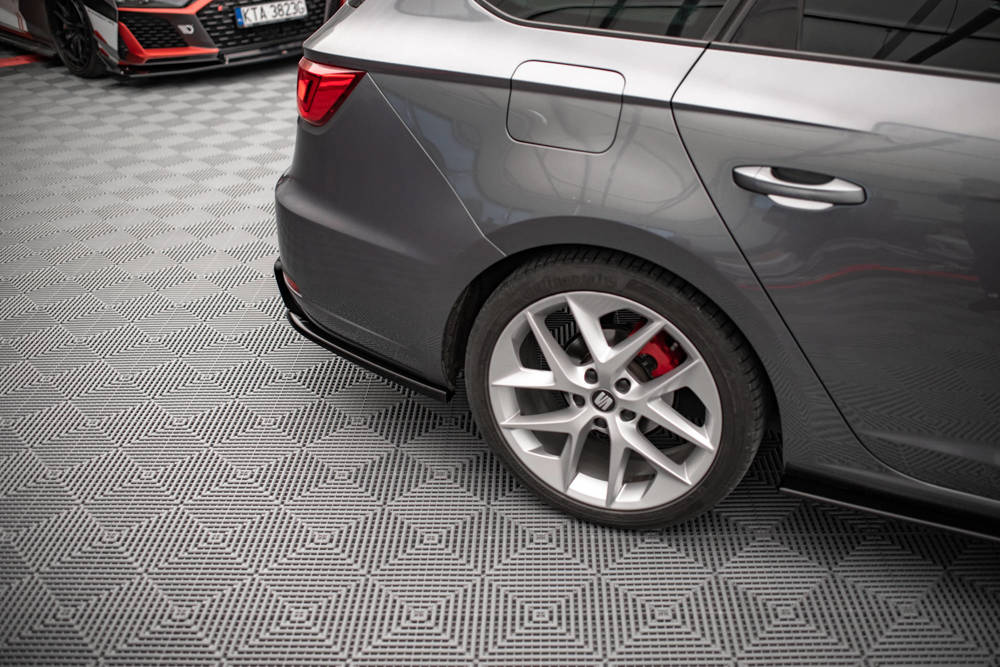 Achter zij splitters V.2 Seat Leon FR Sportstourer Mk3 Maxton