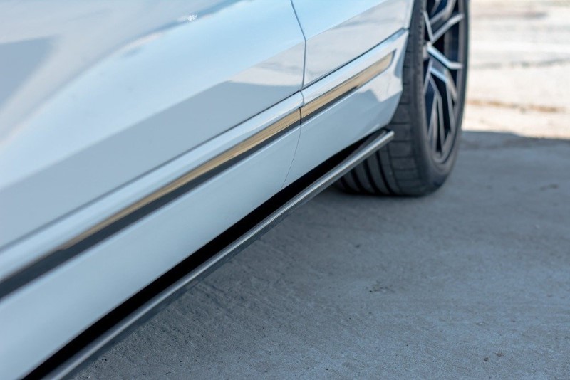 Zijskirts Audi Q8 S-Line / SQ8 Maxton Glans Zwart