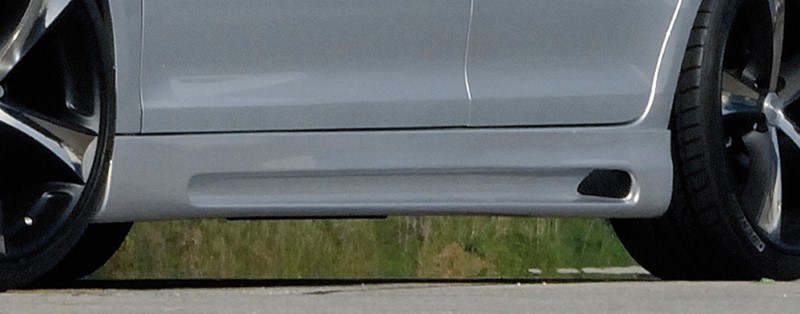 Zijskirts VW Golf V Rieger met uitsnede