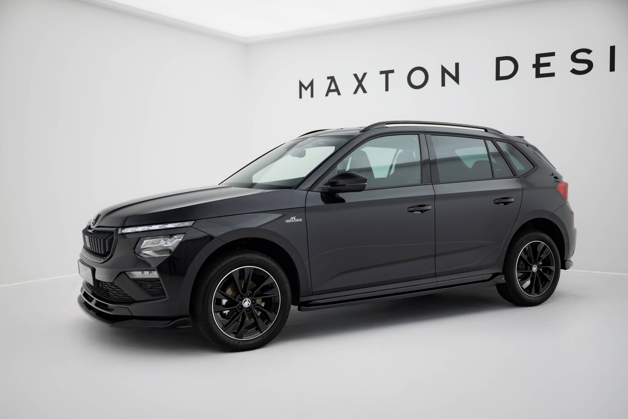 Bodykit Skoda Kamiq Monte Carlo MK1 Facelift Maxton Glanzend zwart