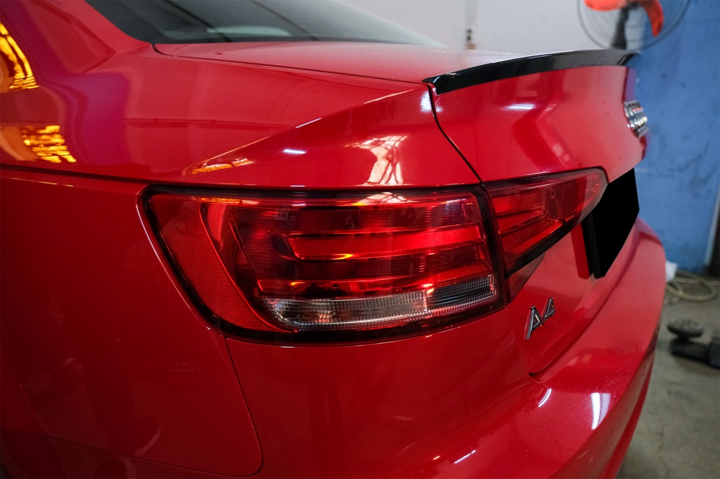 Achterspoiler Audi A4 B9 2016-2019 Piano Zwart S4 Look