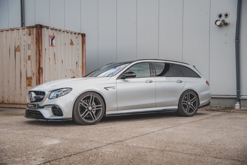Zijskirts Mercedes E63 AMG Estate W213 Maxton Design glans zwart