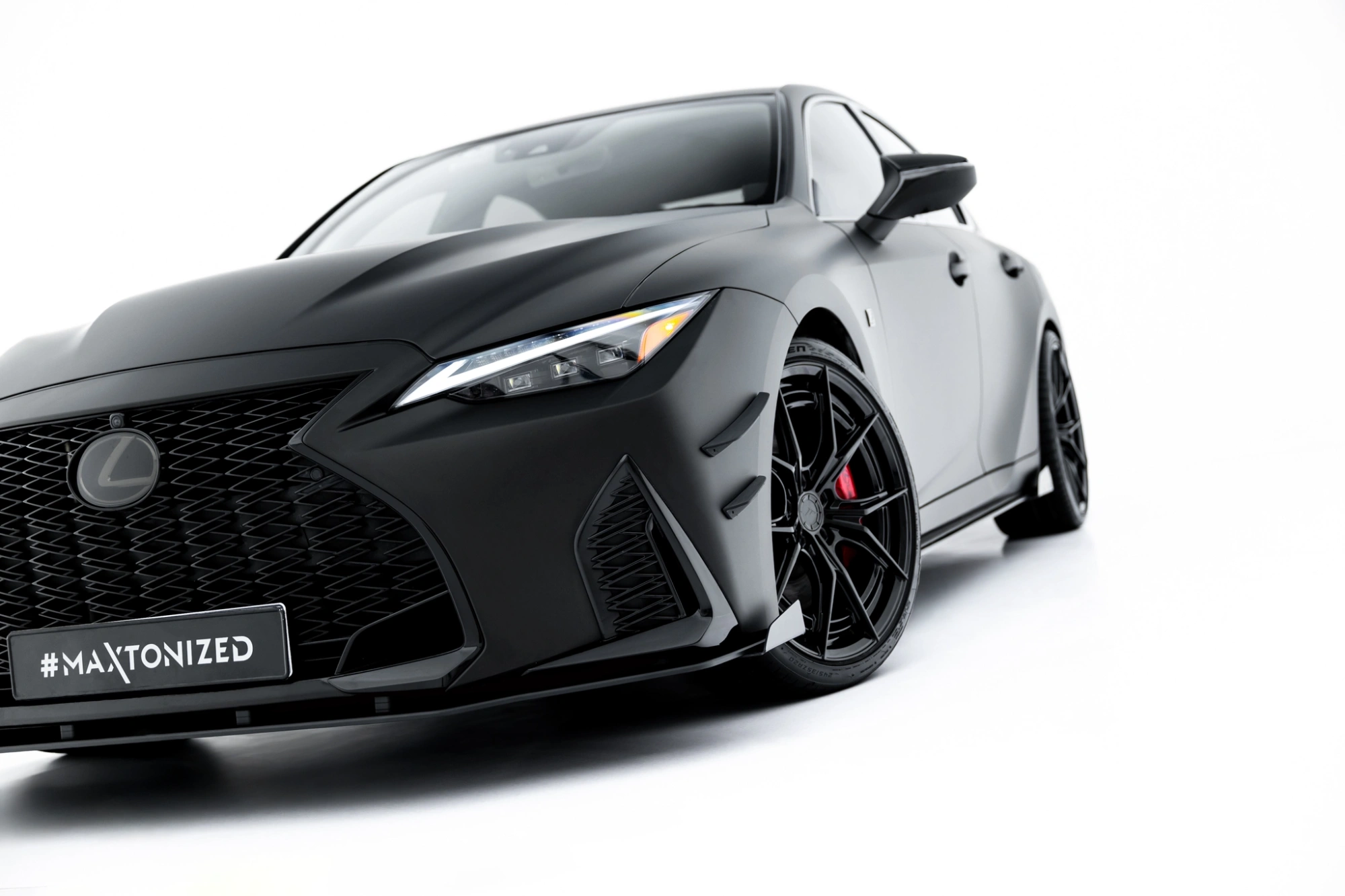 Voorspoiler Lexus IS 500 Mk3 Facelift 2 (XE30) Maxton Street Pro + Flaps