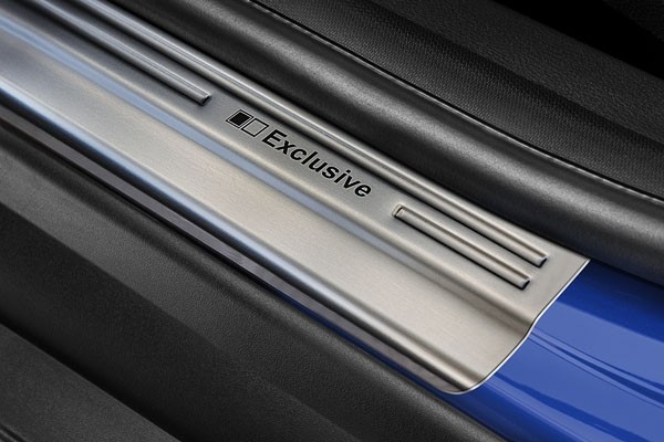 Instaplijsten FORD FOCUS III combi "EXCLUSIVE" print, relief lij
