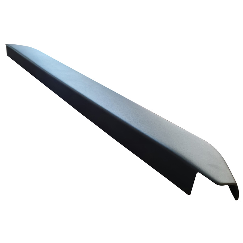 Achterklepafdeklijst  Nissan Navara NP300 (D23) 2014-2021 - Matzwart
