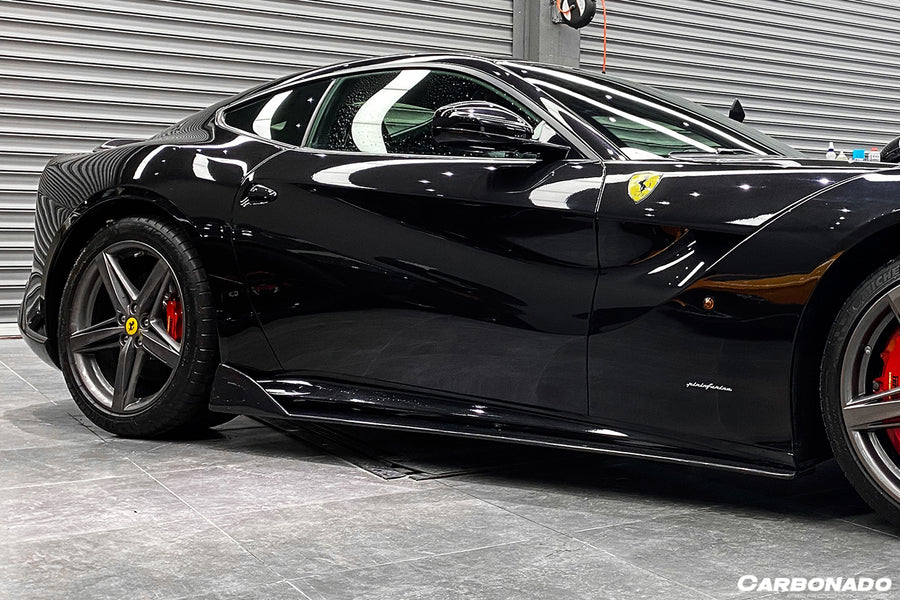 Ferrari F12 Berlinetta DC Style Carbon Fiber Zijskirts 2012-2017