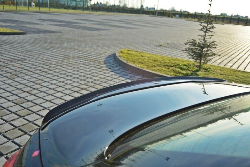 Spoilerkap Infiniti G37 Sedan Glanzend Zwart Maxton
