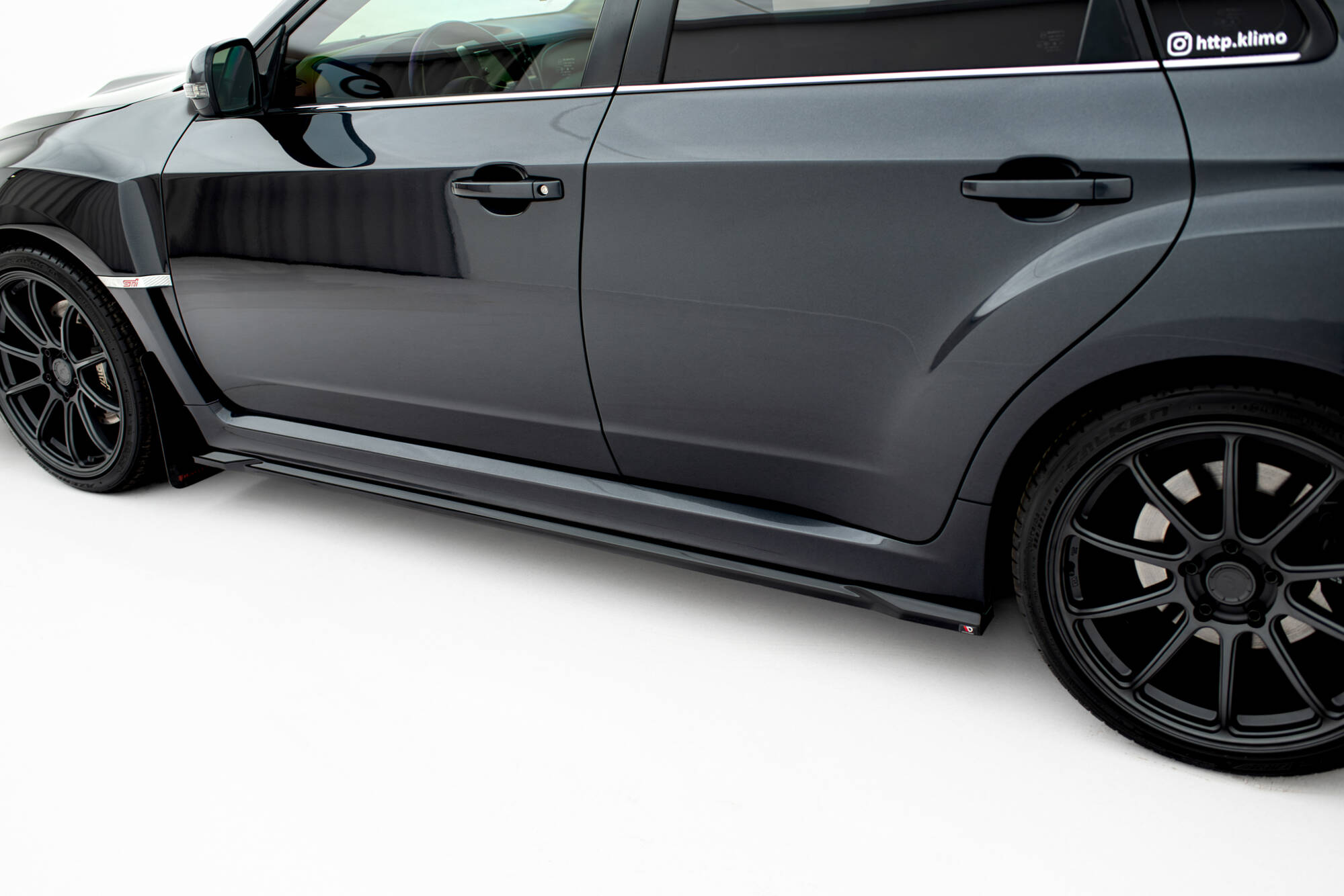 Zijskirts V.2 Subaru Impreza WRX STI MK3 Facelift Maxton Glanzend zwart