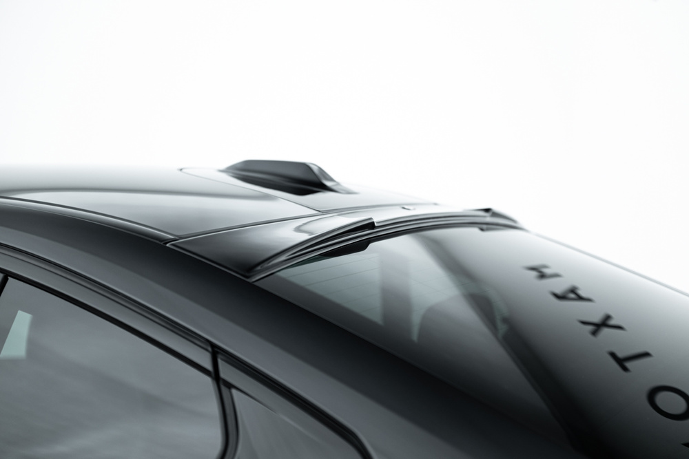 Verlenging Van De Achterruit BMW M5 Sedan G90 Maxton
