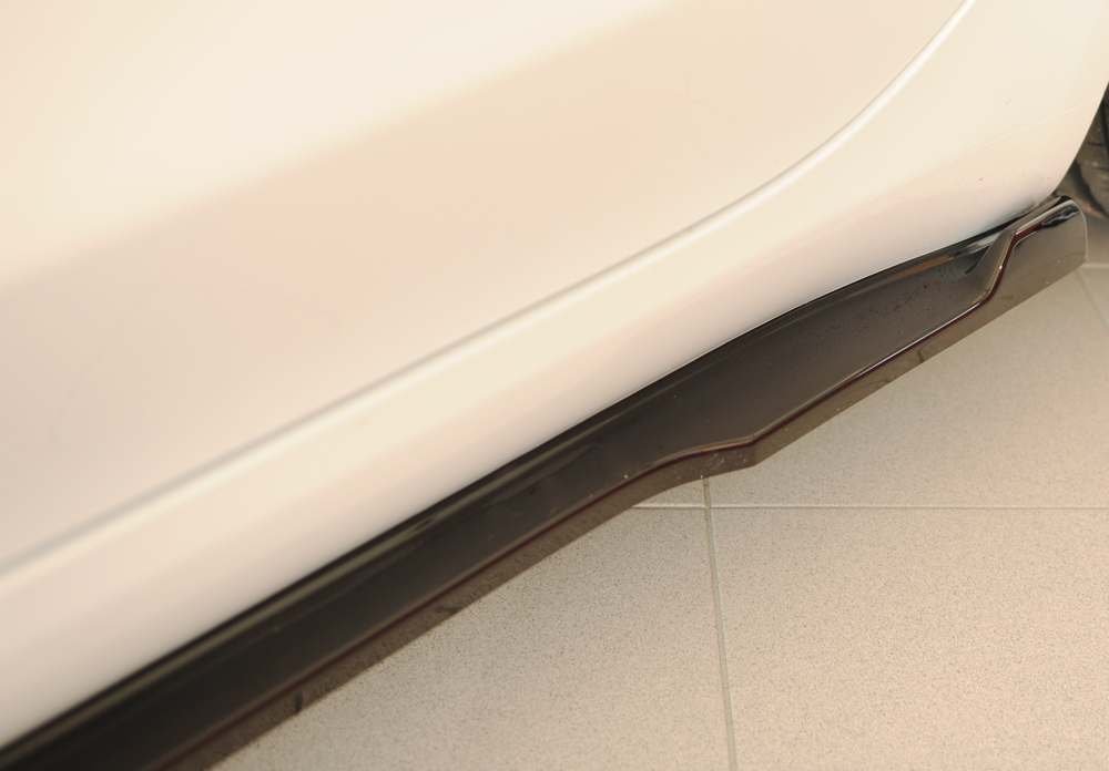 Zijskirts Tesla Model 3 Rieger Glans Zwart