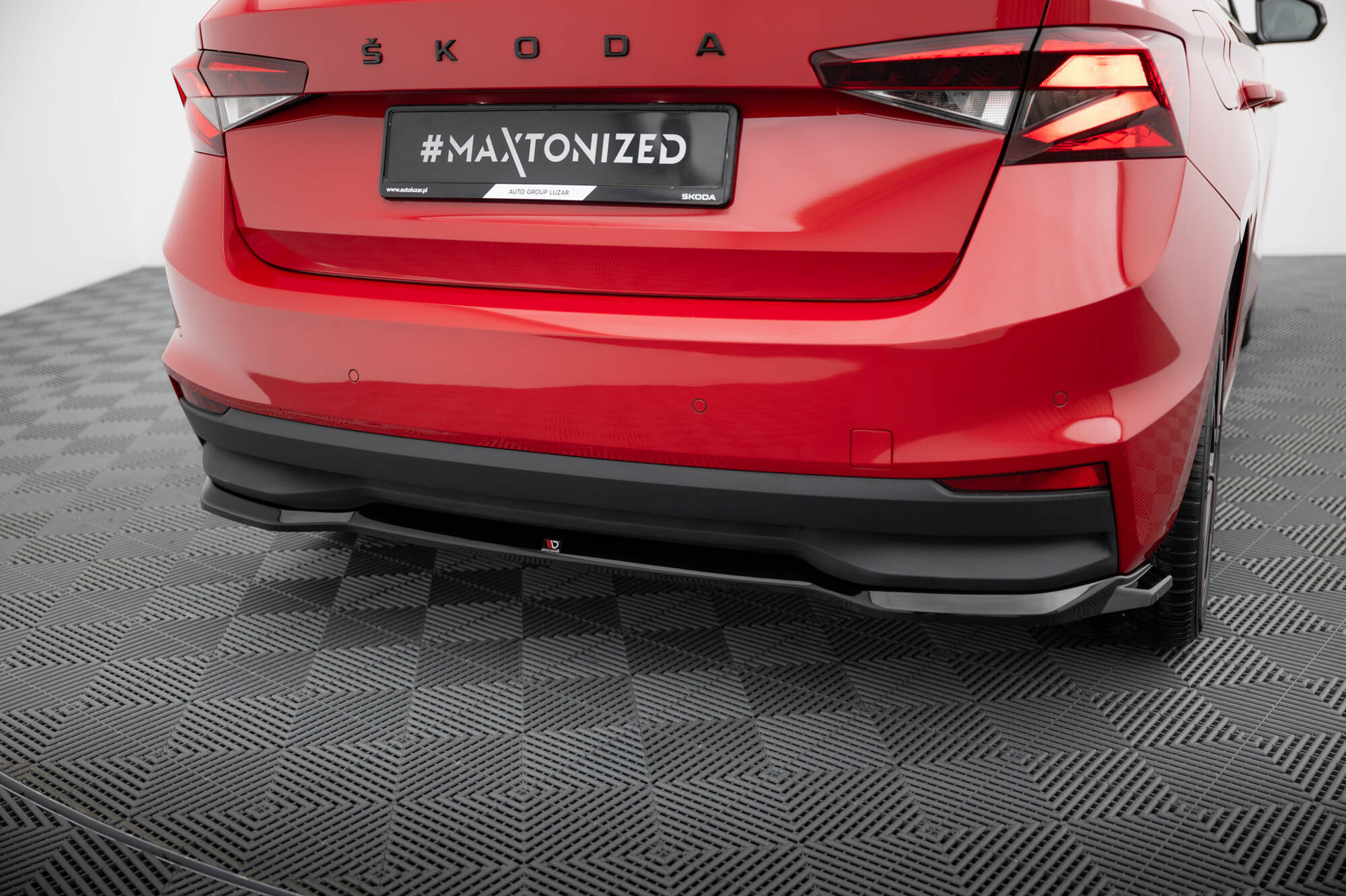 Bodykit Skoda Fabia MK4 Maxton Glanzend zwart