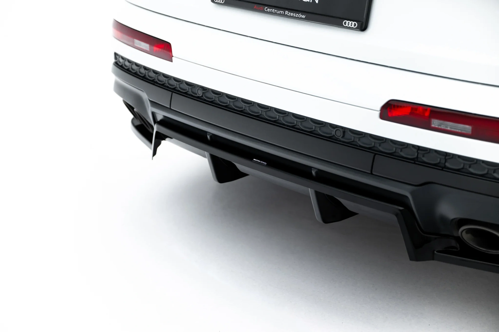 Diffuser Audi SQ7 19-23 Maxton Glanzend Zwart