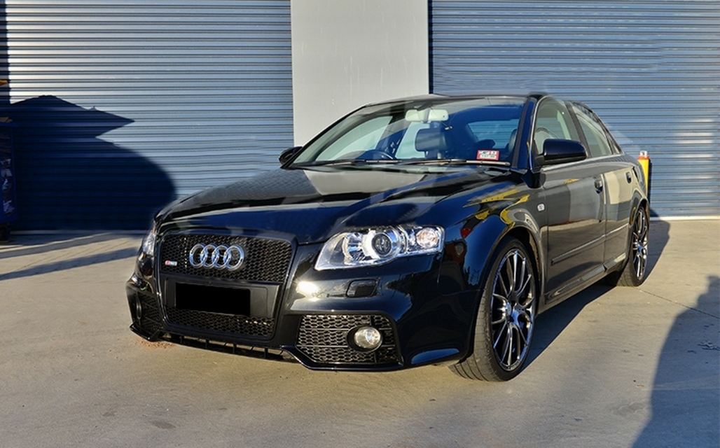 Audi A4 B7 04-08 RS4 Look bumper