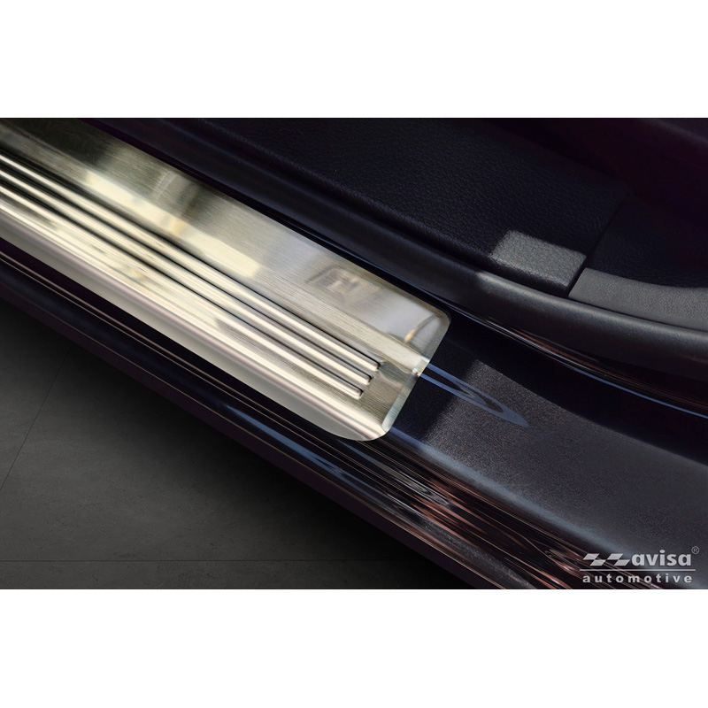 Avisa RVS Instaplijsten  Nissan Qashqai II 2013-2017 & Facelift 2017-2020 - 'Lines' - 4-delig