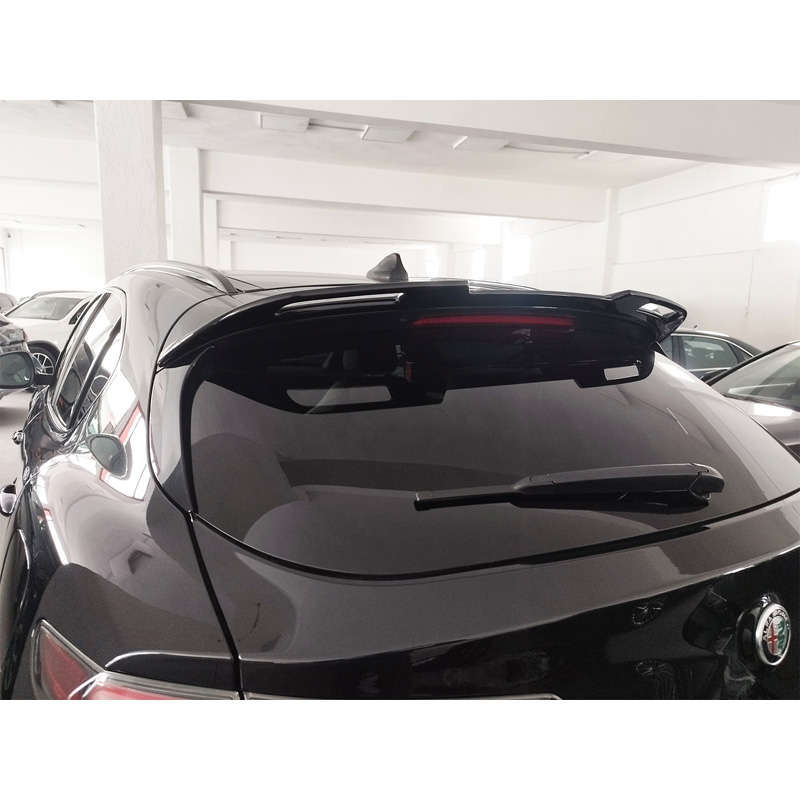 Dakspoiler  Alfa Romeo Stelvio 2017- (PU)
