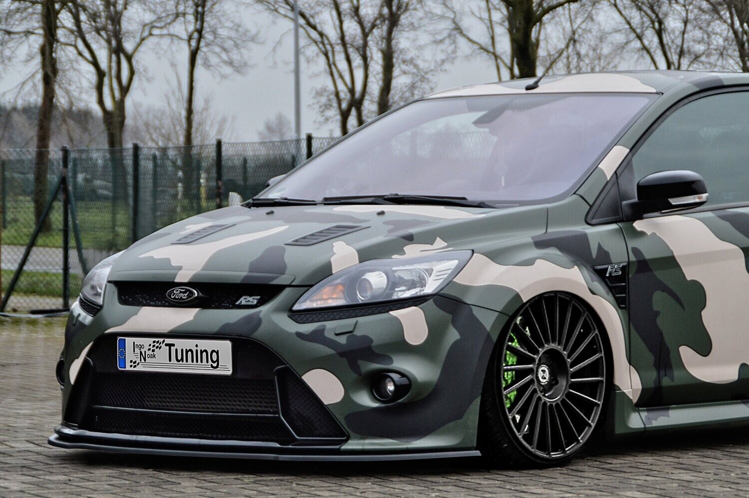 Lip Ford Focus 2 RS DA3 2009-2010
