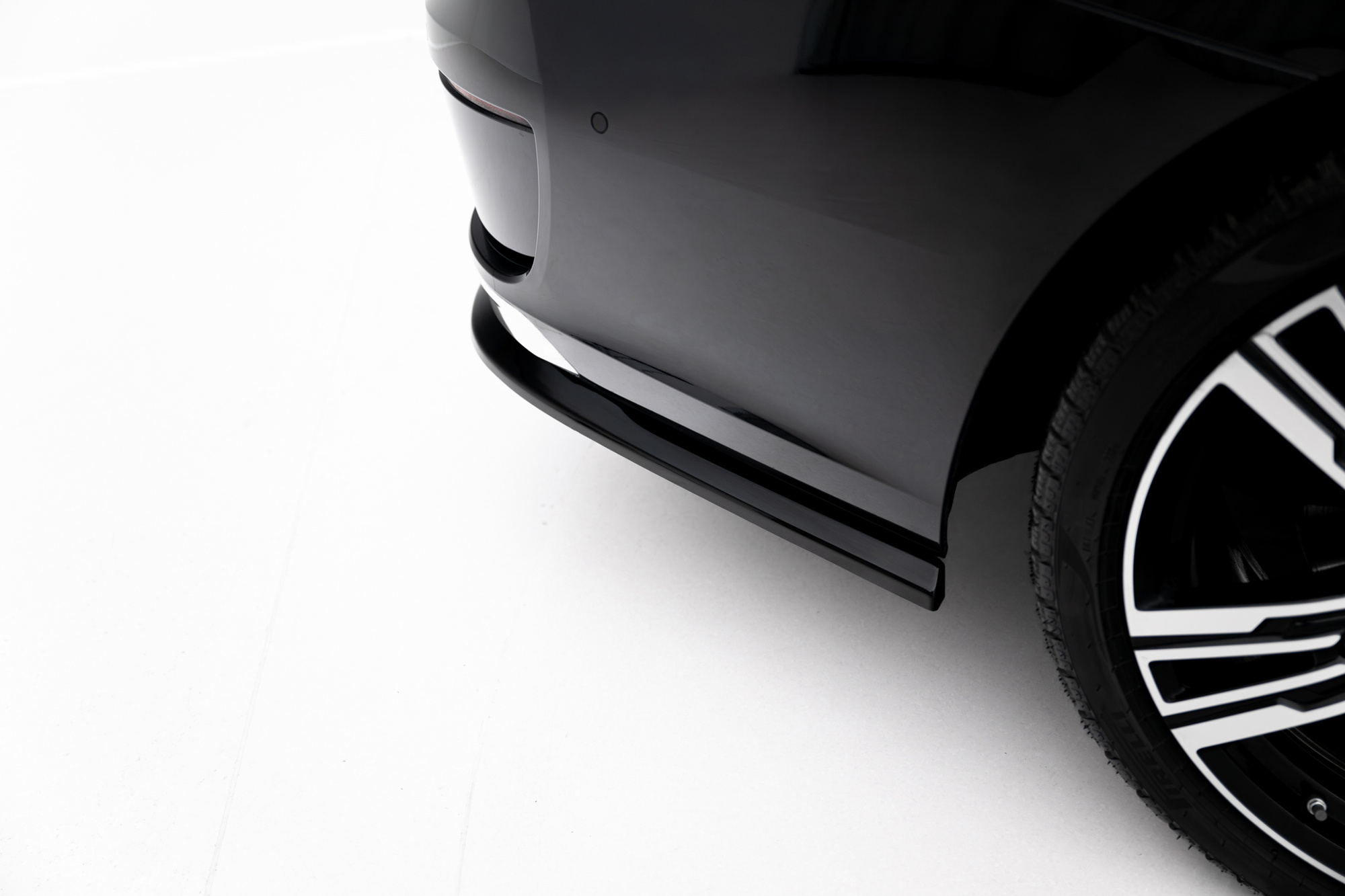 Bodykit – BMW 7 Series G70 V.2 (2022–heden)