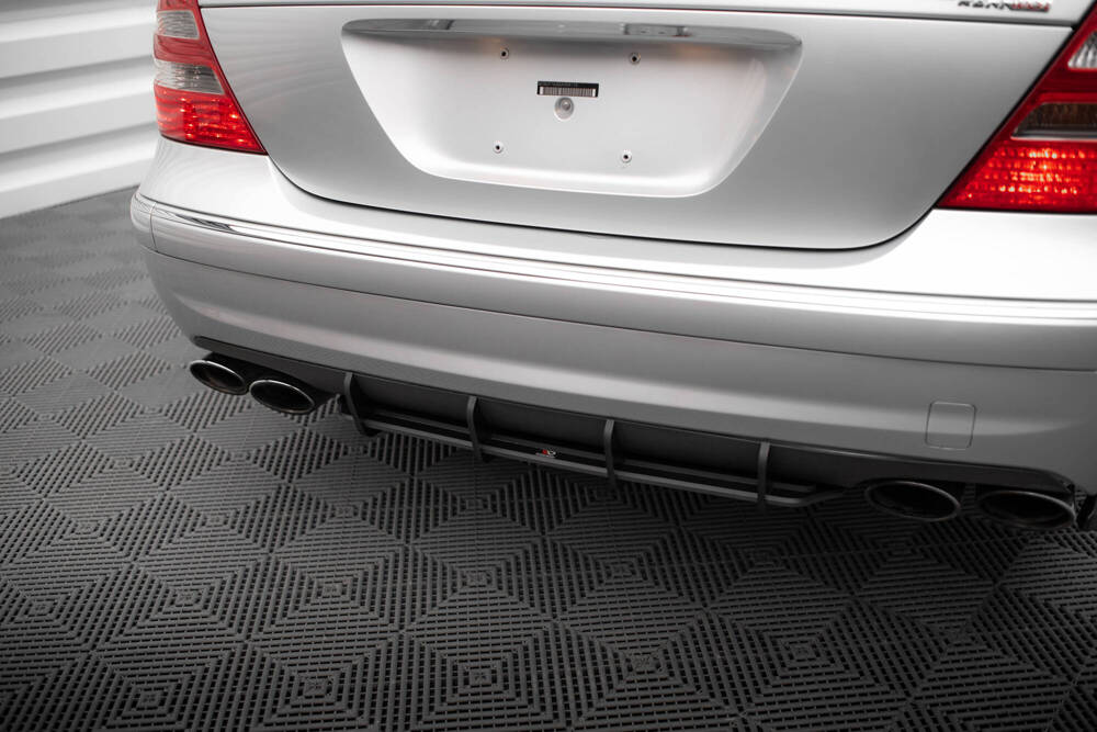 Diffuser Mercedes E55 AMG W211 Maxton Street Pro