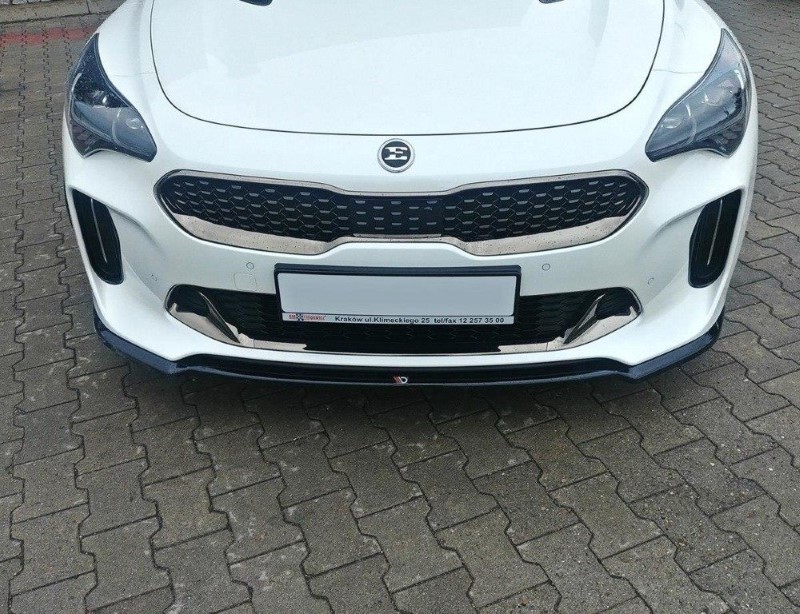 Voorspoiler KIA Stinger GT V.1 Glanzend Zwart