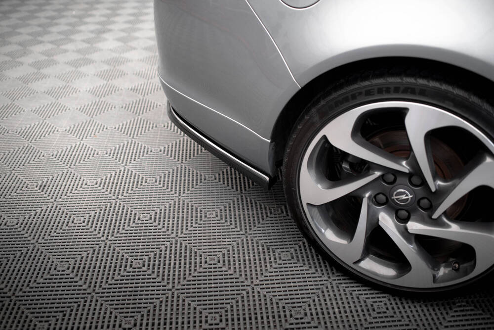 Zijdiffuser Opel Insignia OPC Line Glans Zwart
