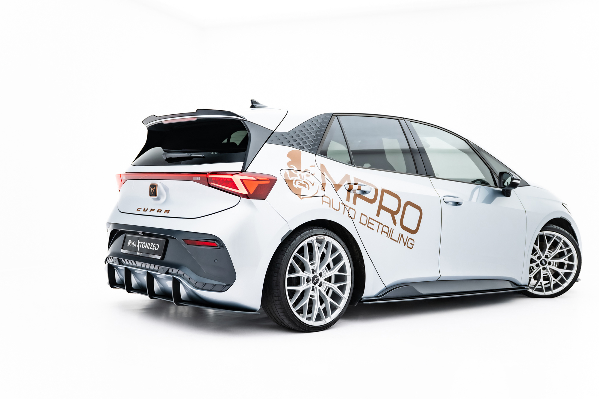 Street Pro Achterdiffuser Cupra Born Mk1 2021 – Maxton Design