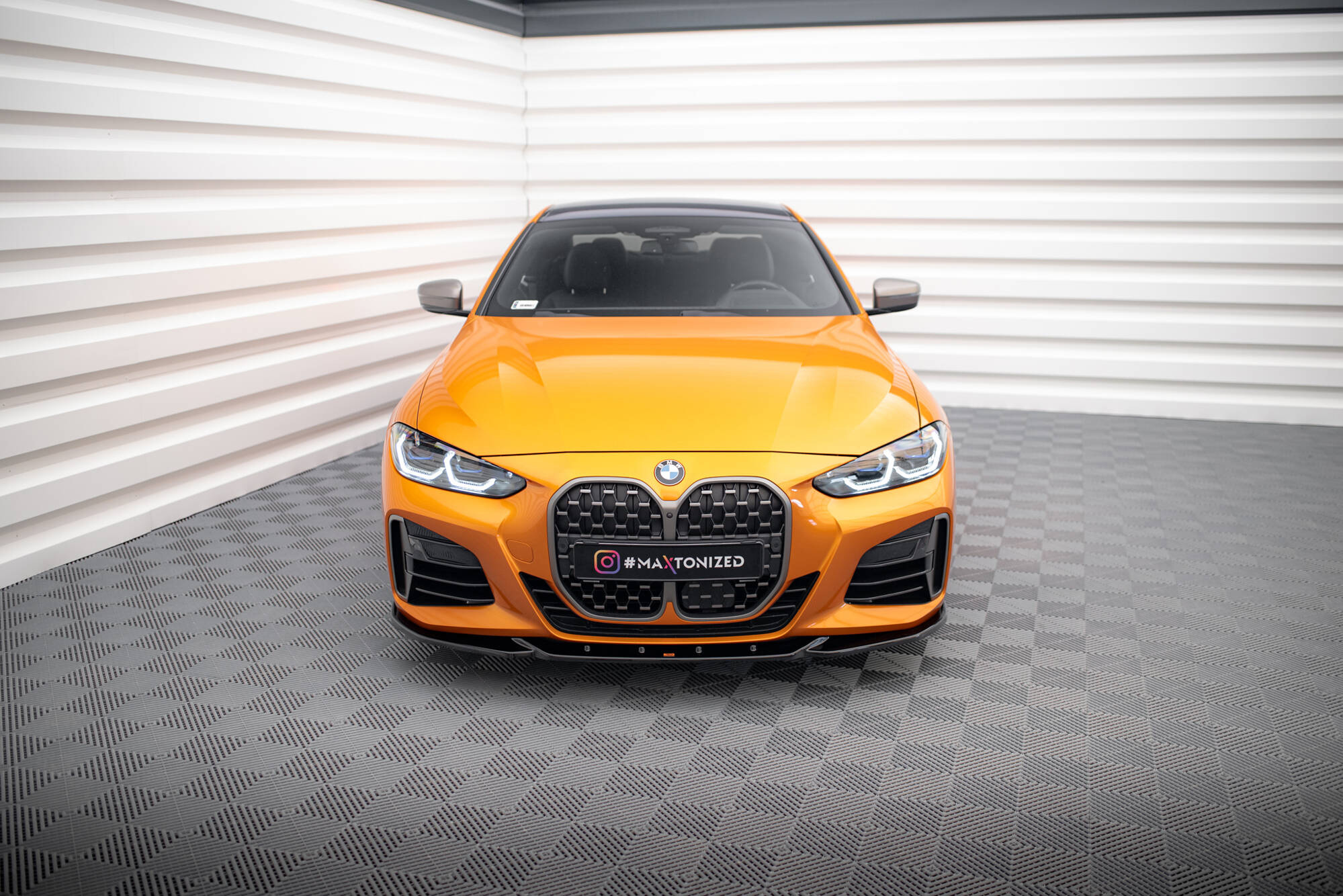 Bodykit BMW M440i G22 / G23 / G22 Facelift / G23 Facelift Maxton Glanzend zwart